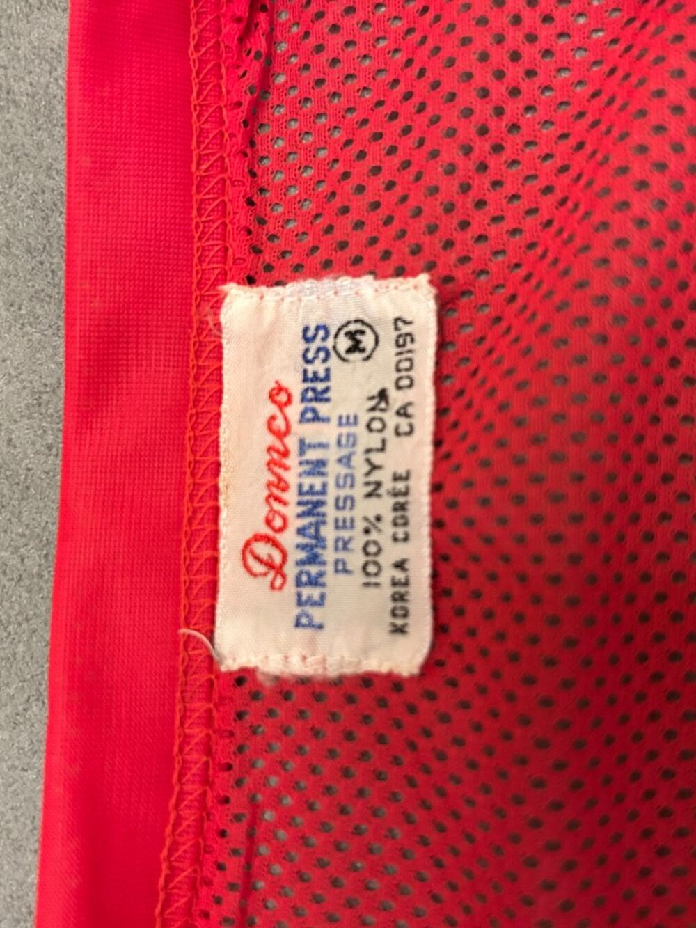 Vintage 80s Donnco Red Nylon Mesh Football Jersey Pocket T-Shirt Made in Korea S - Picture 5 of 5